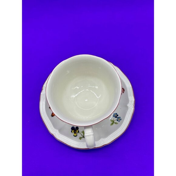 Villeroy & Boch Petite Fleur Porcelain Tea Cup and Saucer Set - Picture 8 of 12